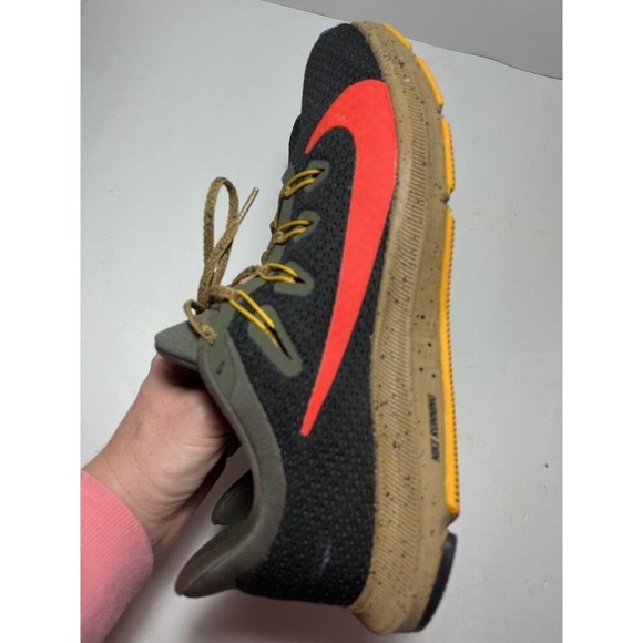 Nike Quest Mens Walking Running Shoes Sz 8 CJ6186-003 Olive Green Black Red - Picture 11 of 11